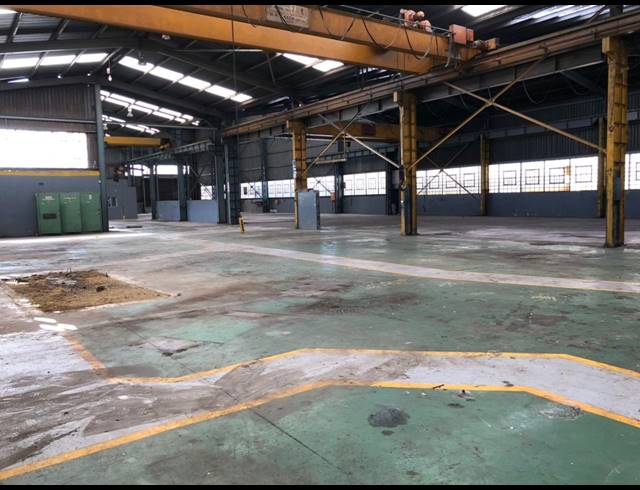 2,200M² WAREHOUSE FOR SALE IN DELVILLE